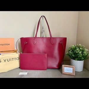 Louis Vuitton Epi Neverfull MM Fuchsia